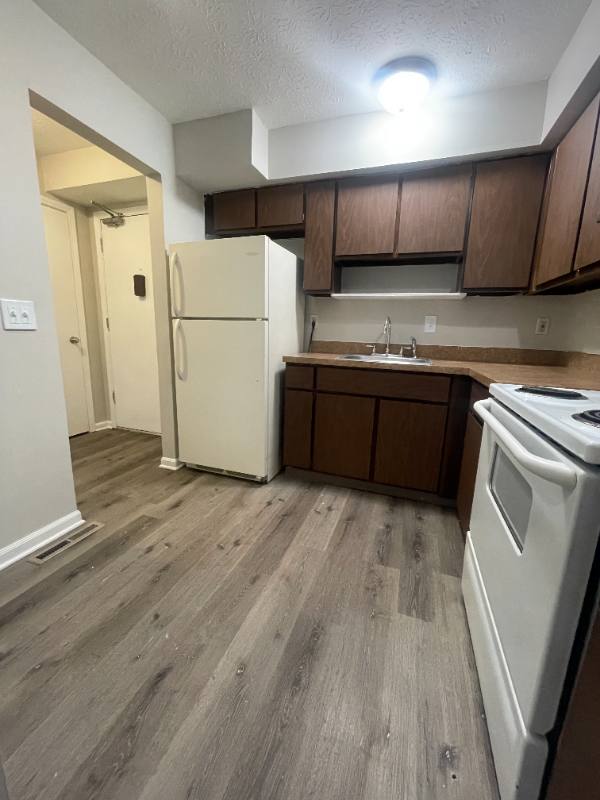 Apartment for rent at 1145 S Main St #304, North Canton, OH 44720