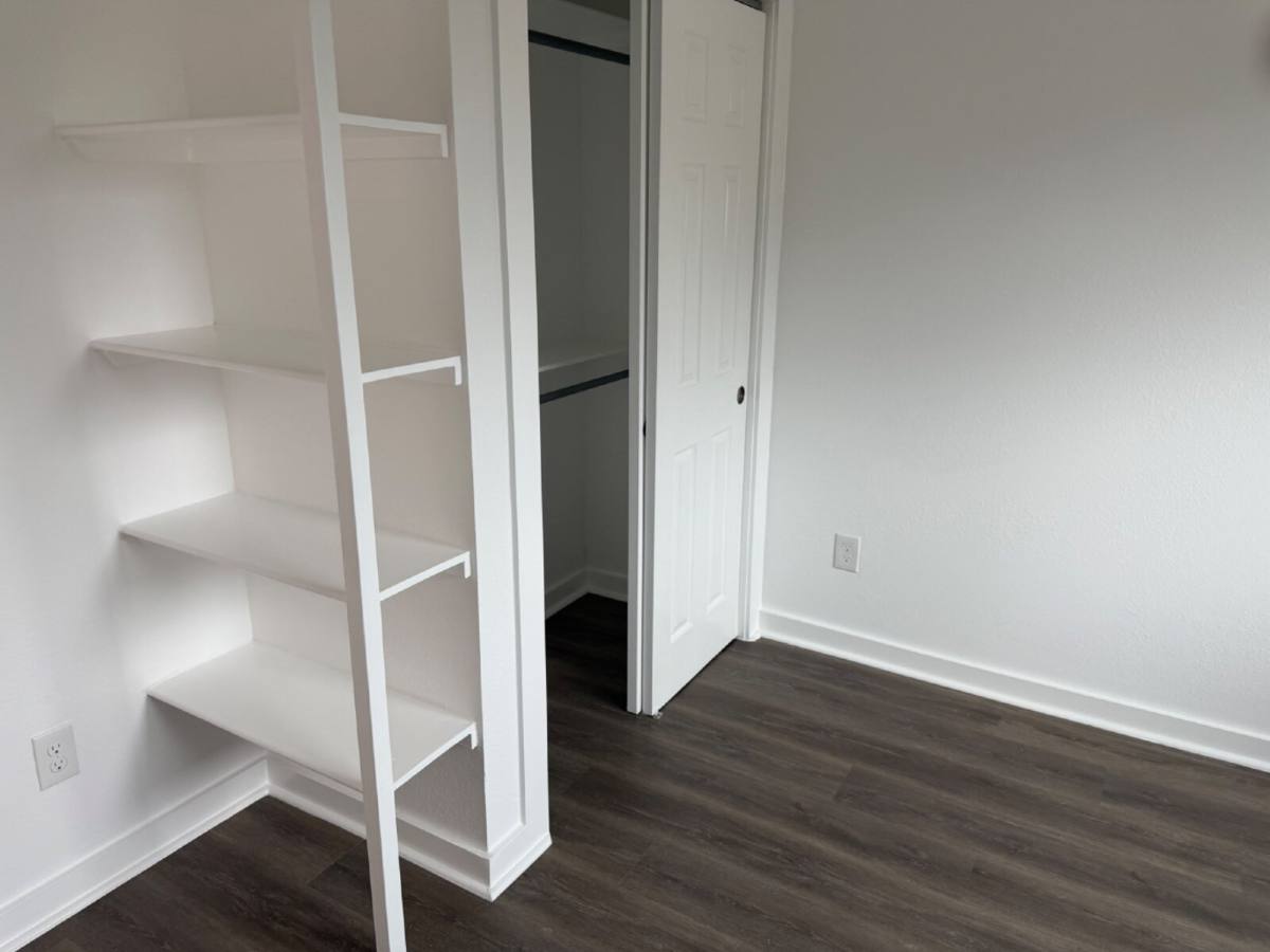 Apartment for rent at 7651 Oak Chase, San Antonio, TX 78239