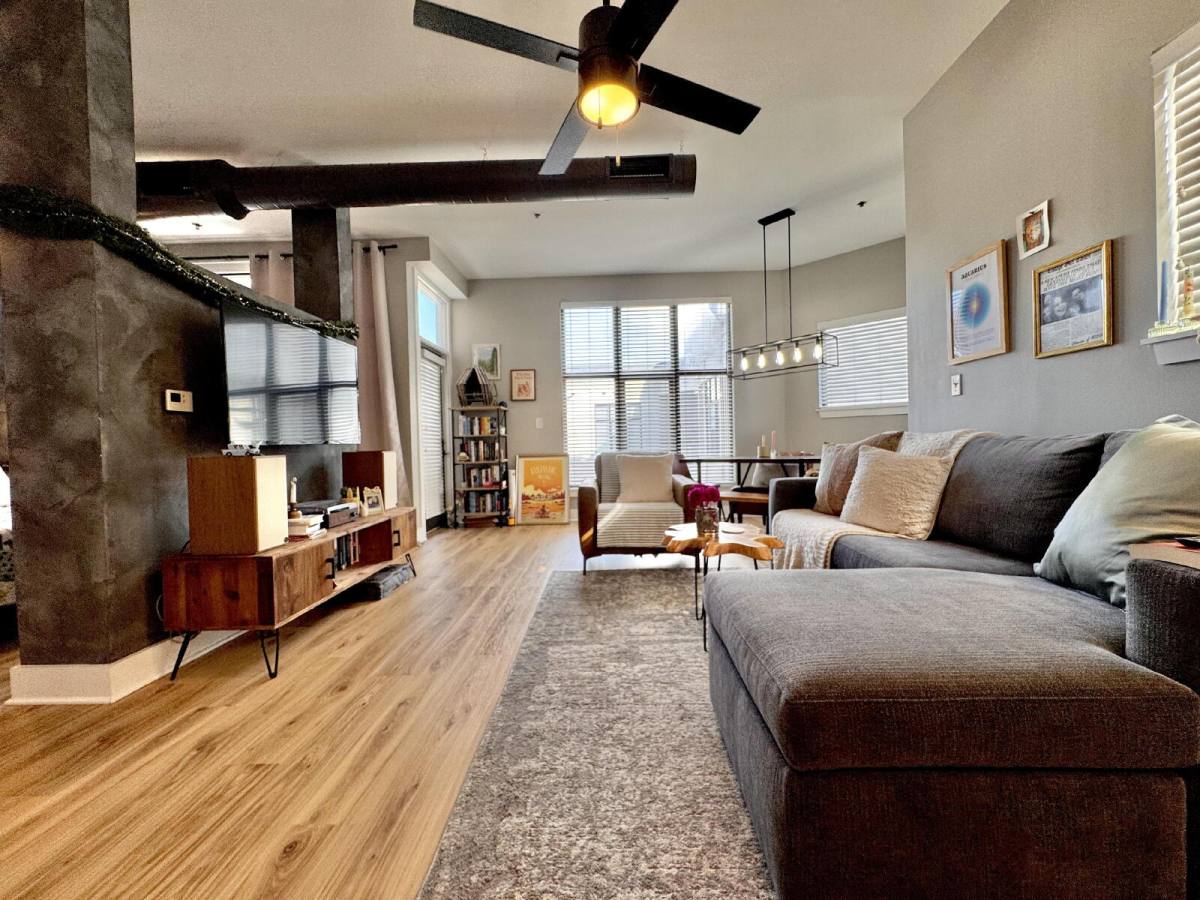Condo for rent at 220 Cedar St #405, Lexington, KY 40508