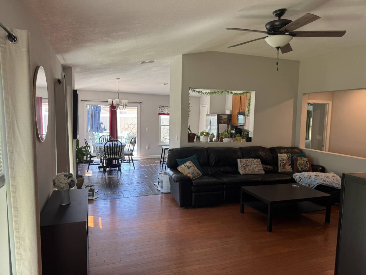 House for rent at 1189 Summer Bluff Rd, Jacksonville, FL 32218