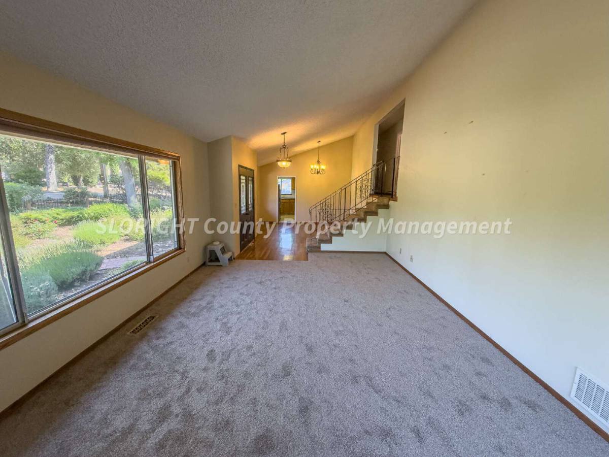 House for rent at 8120 Azucena Ave, Atascadero, CA 93422