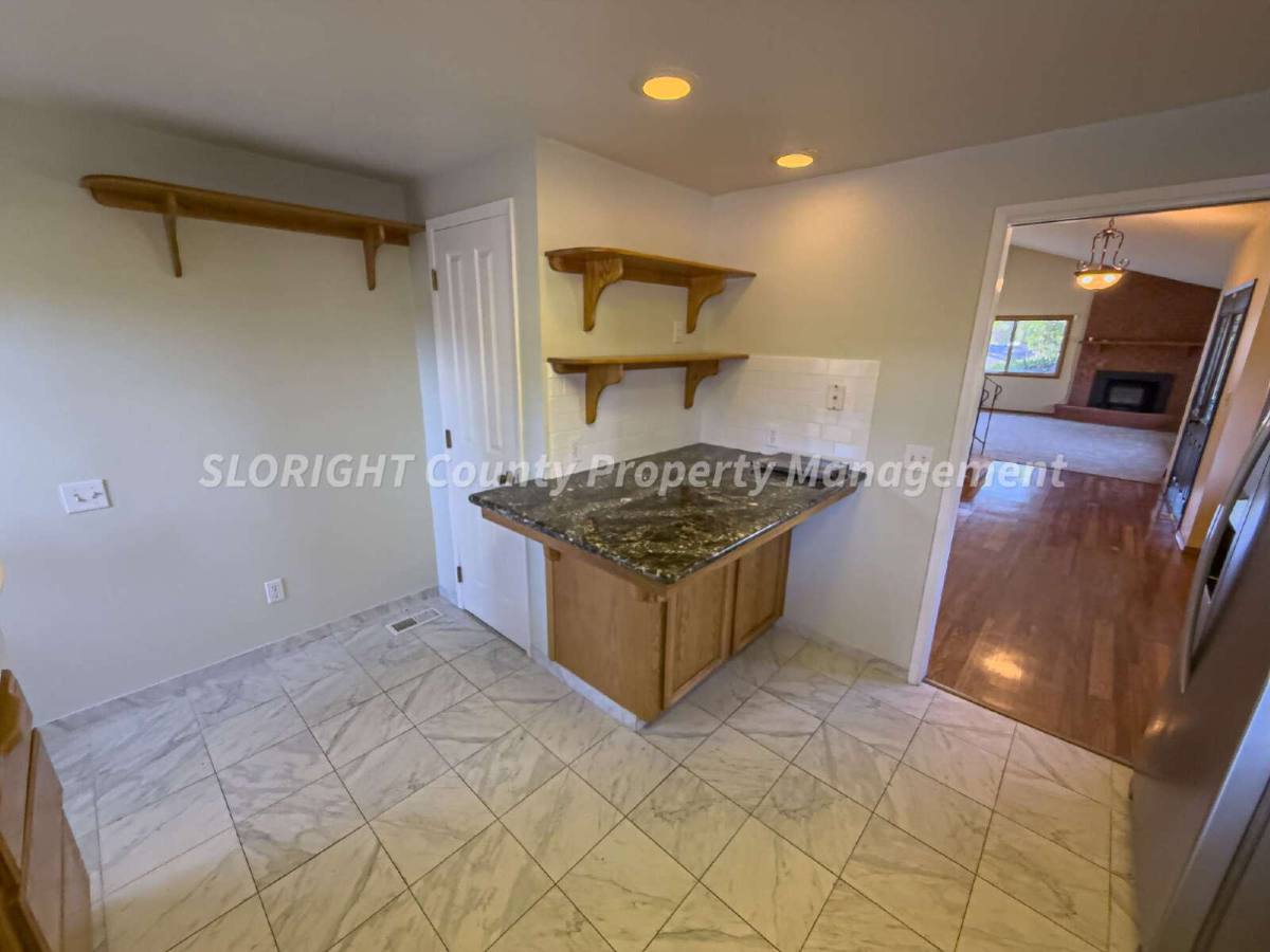 House for rent at 8120 Azucena Ave, Atascadero, CA 93422