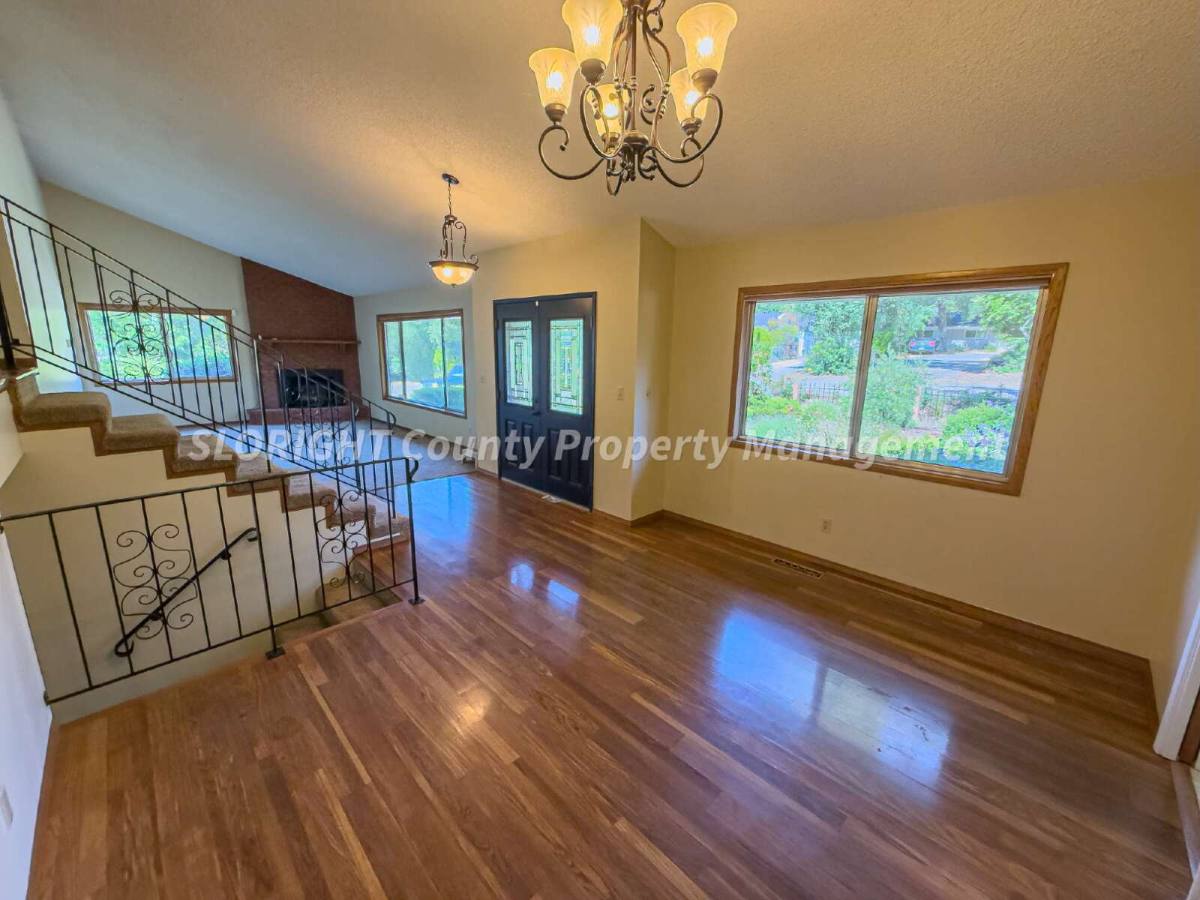 House for rent at 8120 Azucena Ave, Atascadero, CA 93422