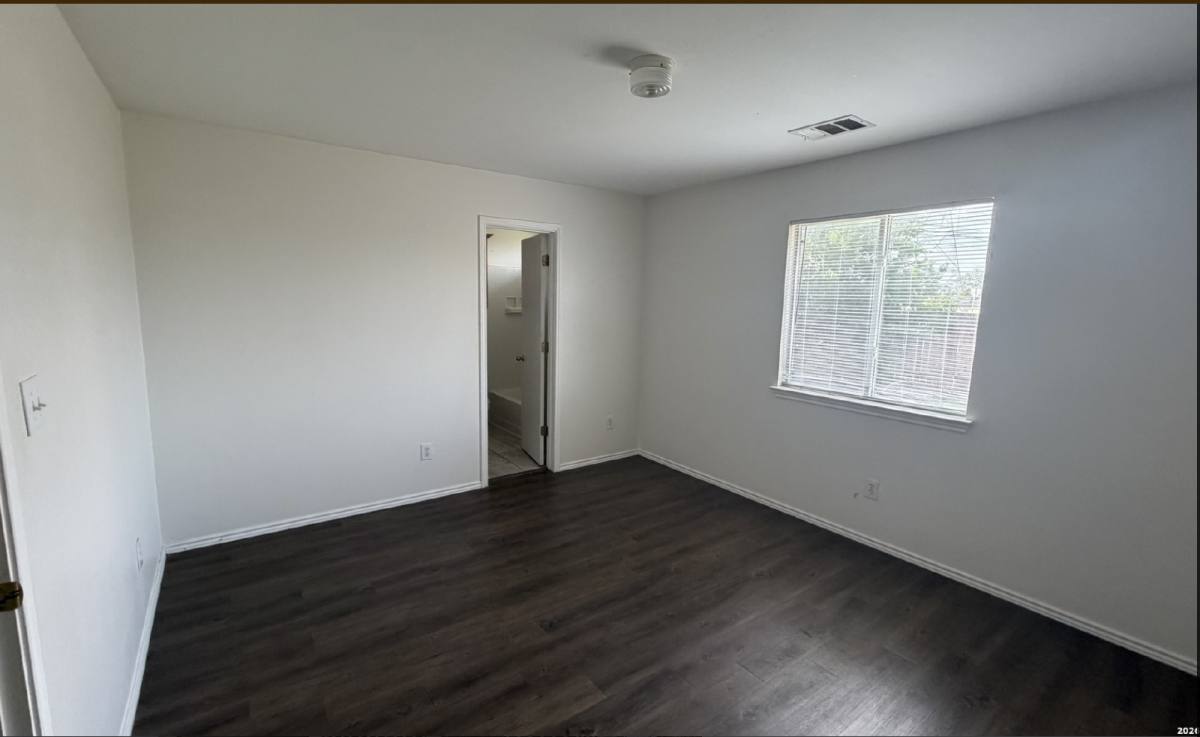 House for rent at 8411 Crinum Lily Dr, Converse, TX 78109