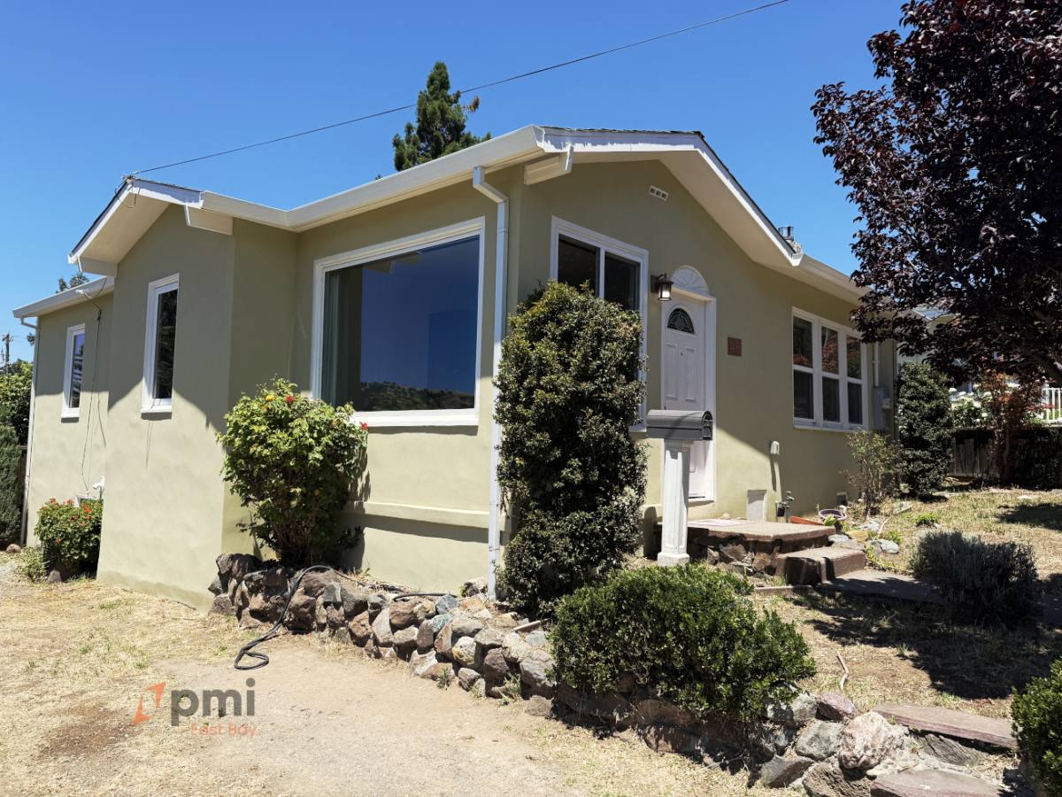 House for rent at 1435 Cedar St, Martinez, CA 94553