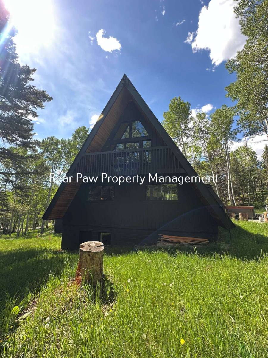 House for rent at 7196 Aspen Meadow Dr, Evergreen, CO 80439