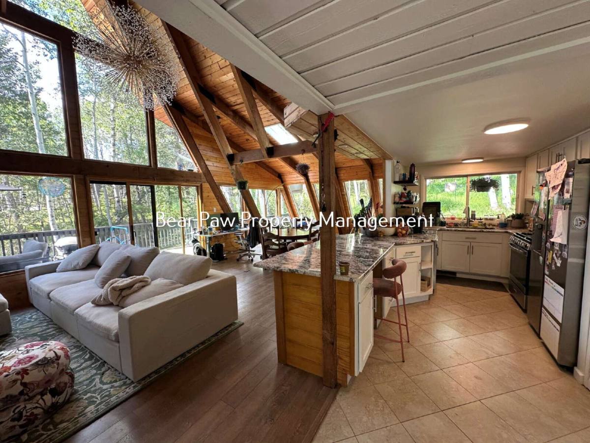 House for rent at 7196 Aspen Meadow Dr, Evergreen, CO 80439