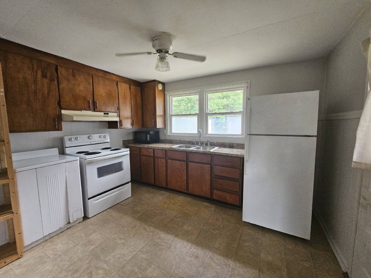 House for rent at 3808 N 10th Ave, Pensacola, FL 32503