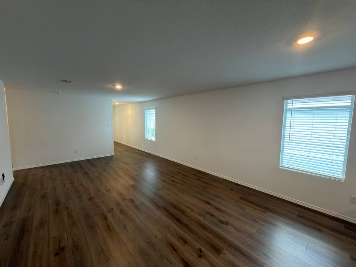House for rent at 296 Agate Cliff Dr, Maxwell, TX 78656