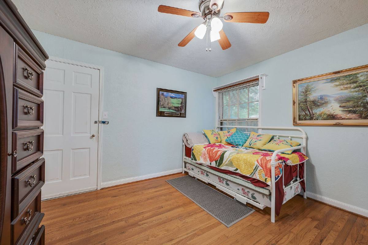 House for rent at 1030 Walton Dr, College Station, TX 77840