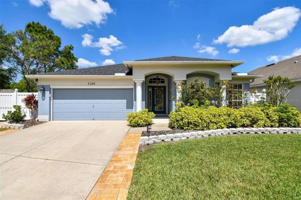 House for rent at 5244 Algerine Place, Wesley Chapel, FL 33544