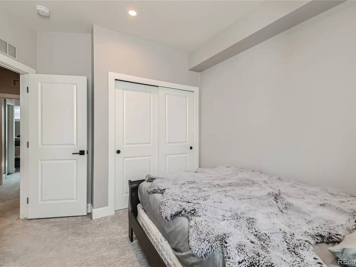 Townhouse for rent at 1284 Stuart St, Denver, CO 80204