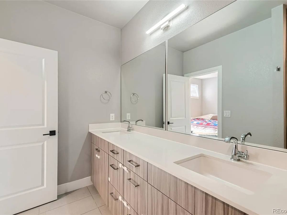 Townhouse for rent at 1284 Stuart St, Denver, CO 80204