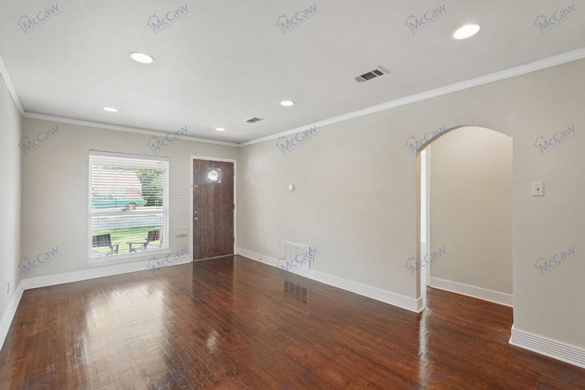 House for rent at 4710 Wateka Dr, Dallas, TX 75209