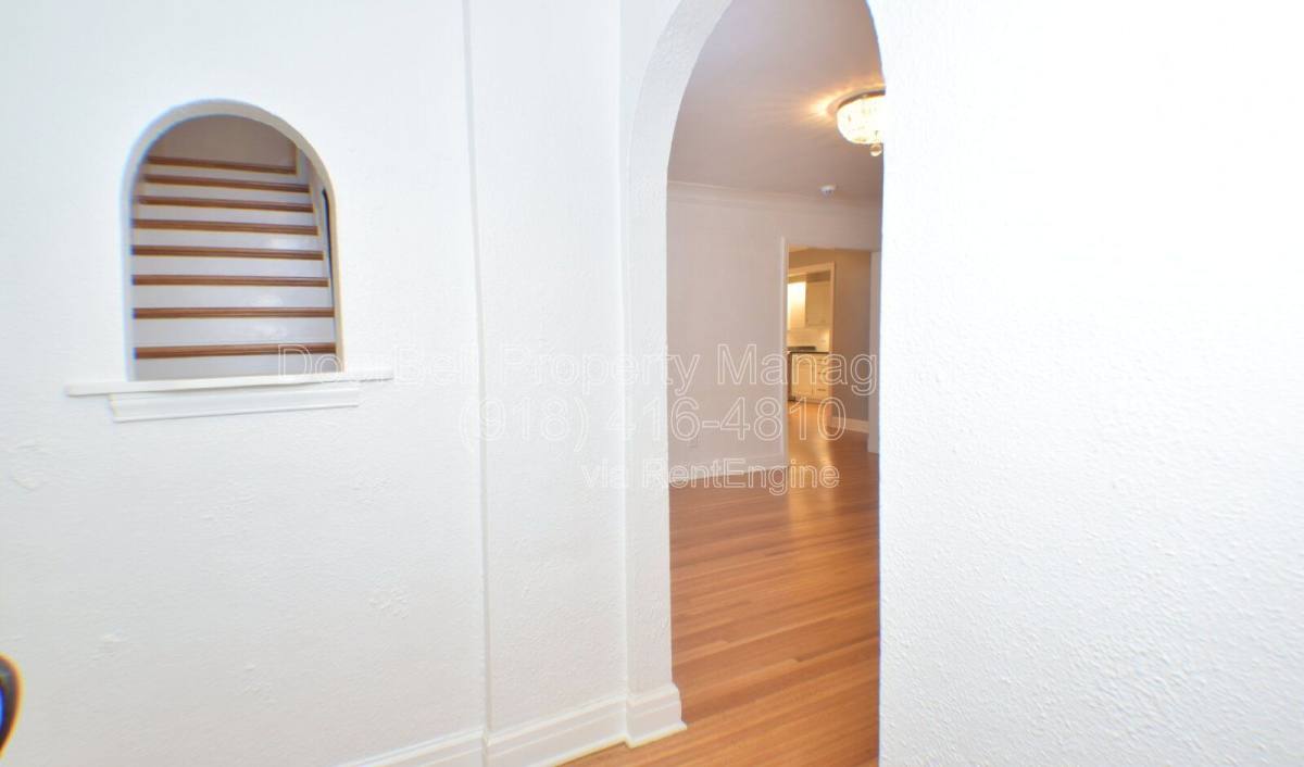 House for rent at 255 E 27th Place S, Tulsa, OK 74114