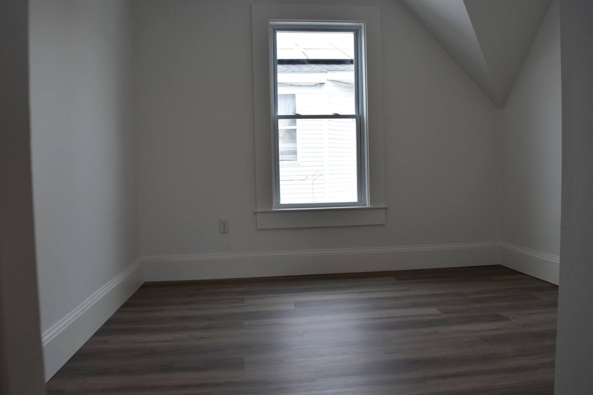 Apartment for rent at 70 Arlington St #3, Worcester, MA 01604