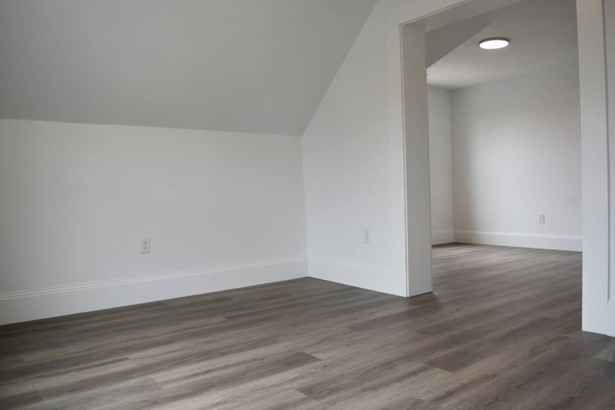 Apartment for rent at 70 Arlington St #3, Worcester, MA 01604