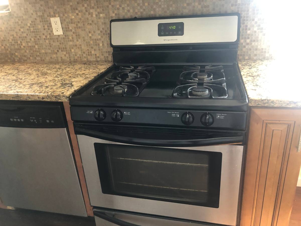 Apartment for rent at 529 54th St #5, Passaic, NJ 07055