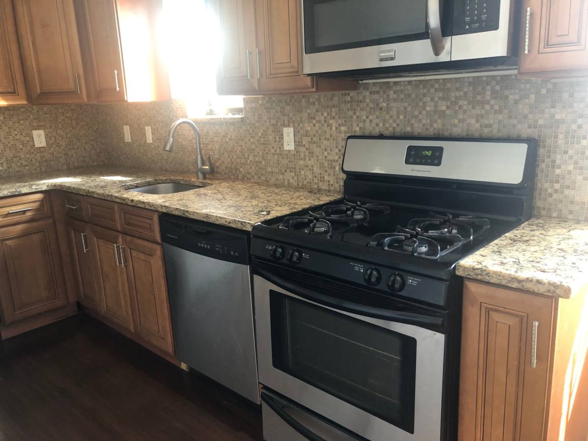 Apartment for rent at 529 54th St #5, Passaic, NJ 07055