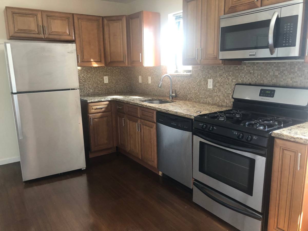 Apartment for rent at 529 54th St #5, Passaic, NJ 07055