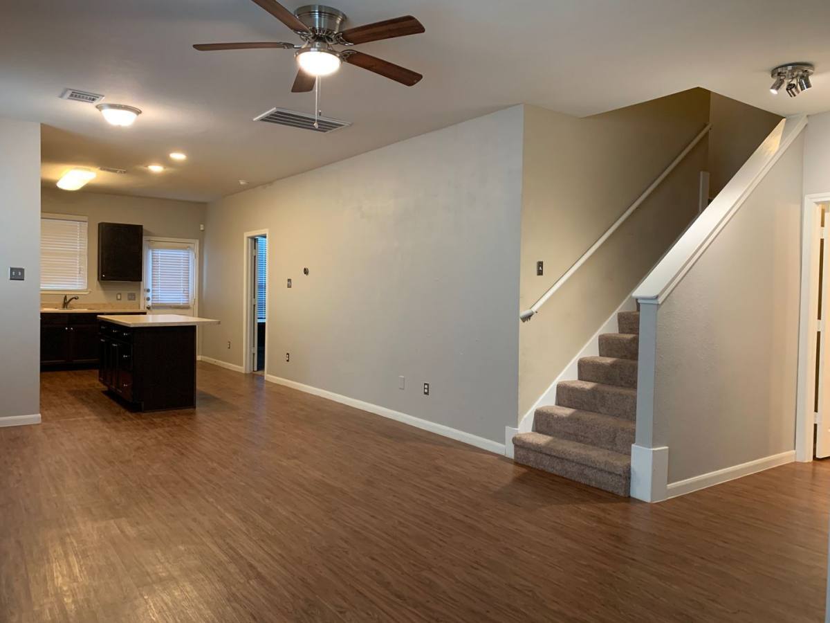 Apartment for rent at 17038 Wilthorne Gardens Court, Houston, TX 77084