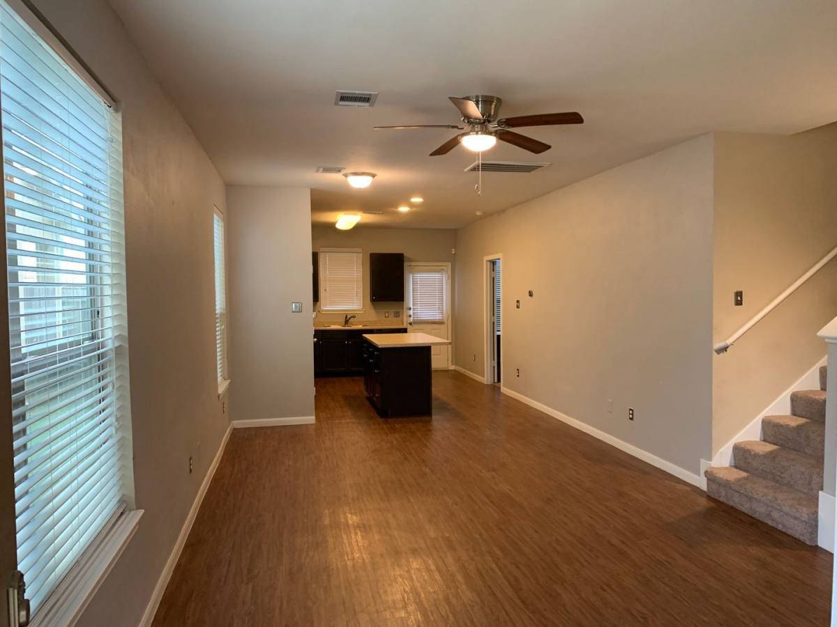 Apartment for rent at 17038 Wilthorne Gardens Court, Houston, TX 77084