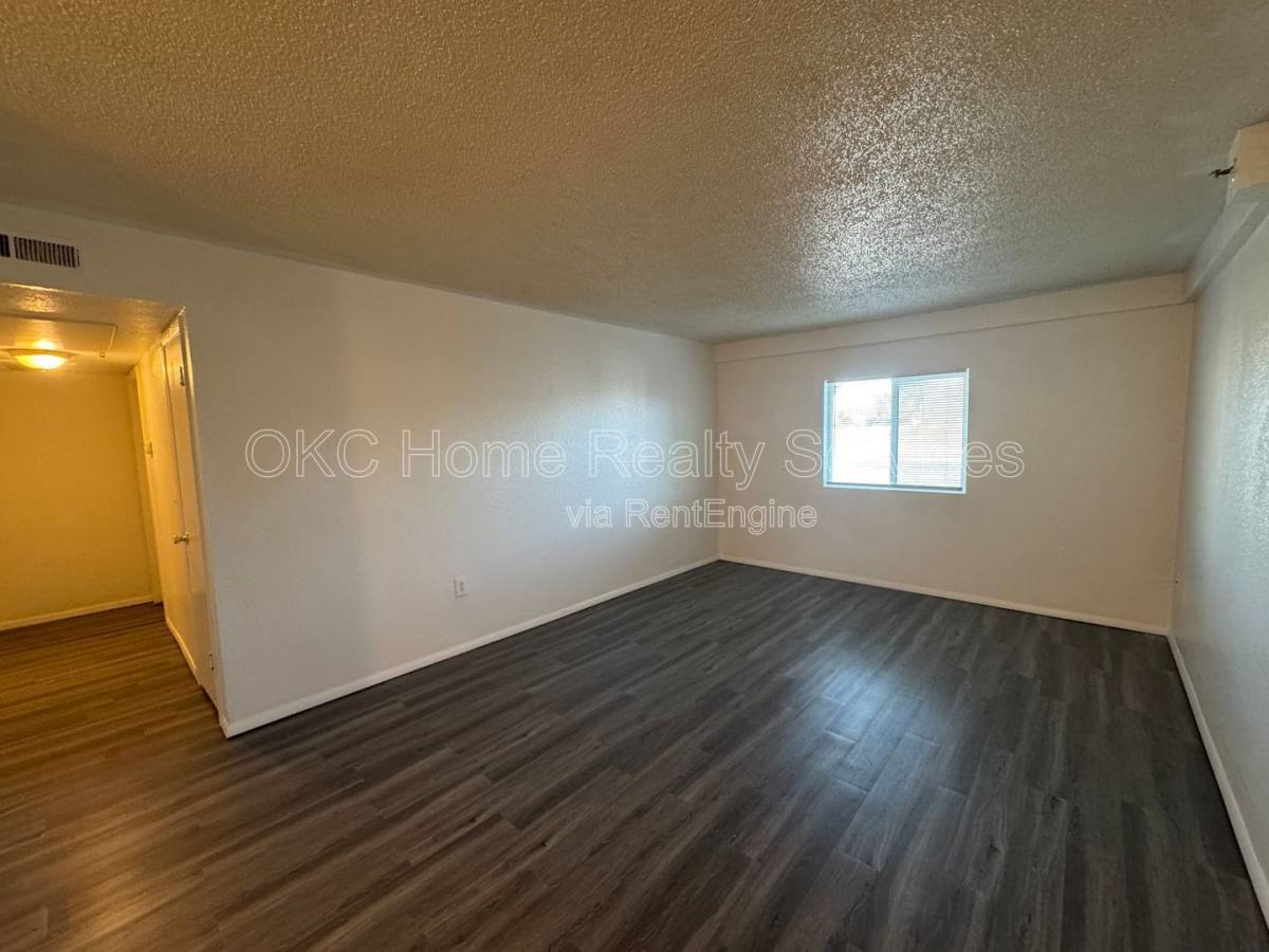 Apartment for rent at 708 NE 27th St Liberty Station #1, Oklahoma City, OK 73105