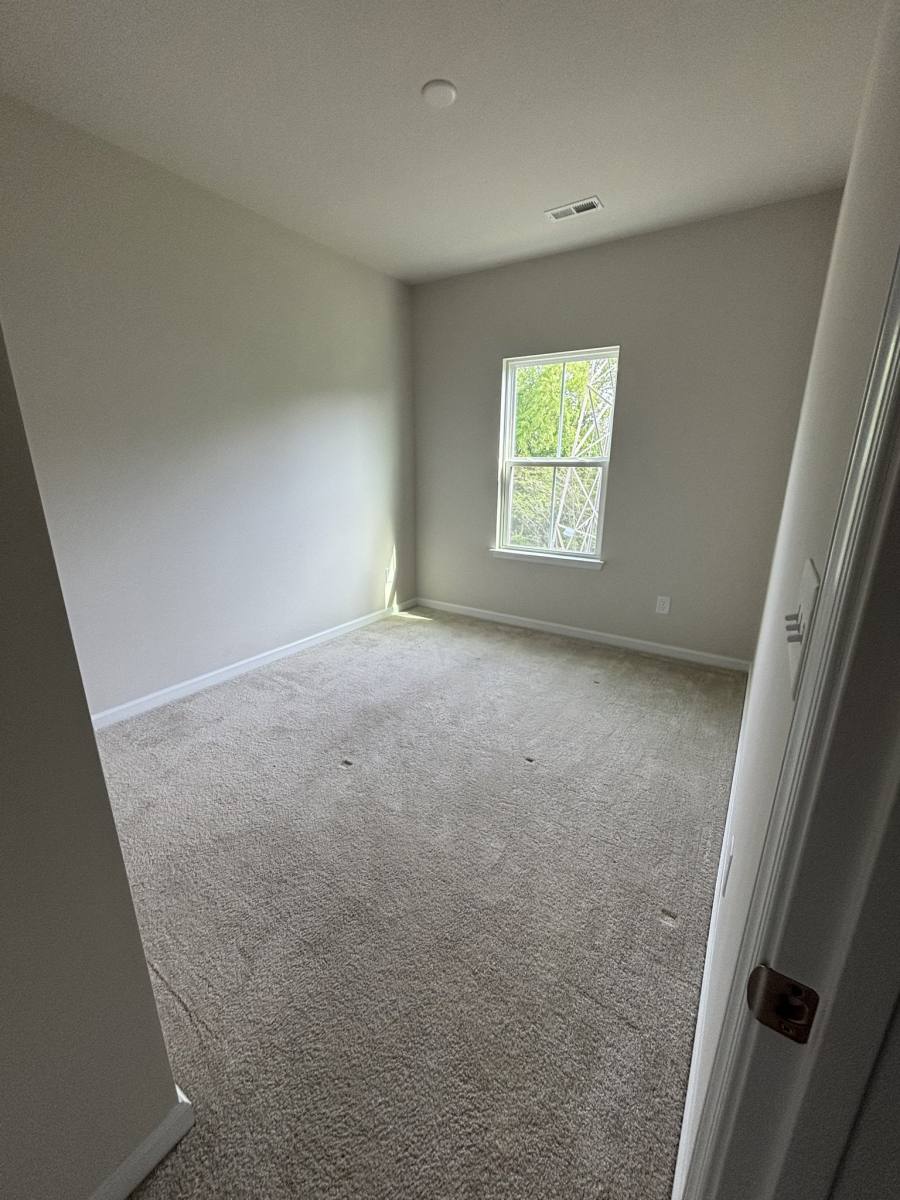 Townhouse for rent at 3310 Beeler Lane, Charlotte, NC 28208