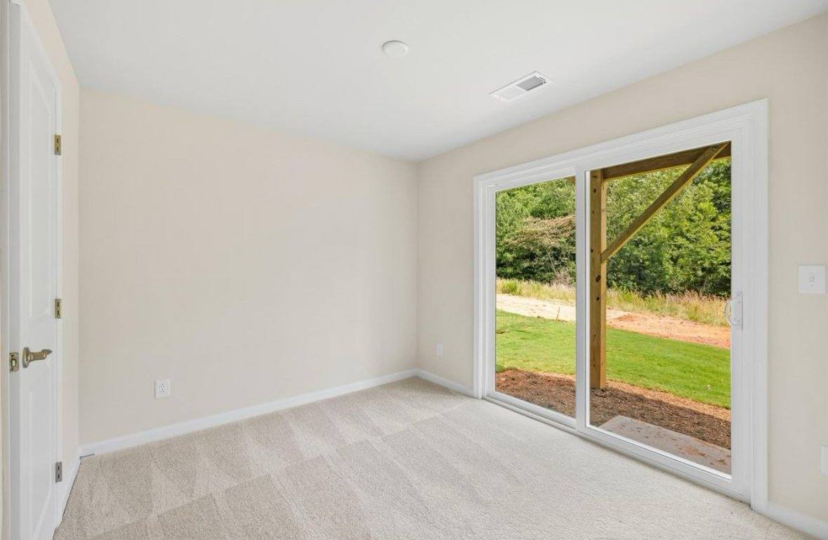 Townhouse for rent at 3310 Beeler Lane, Charlotte, NC 28208