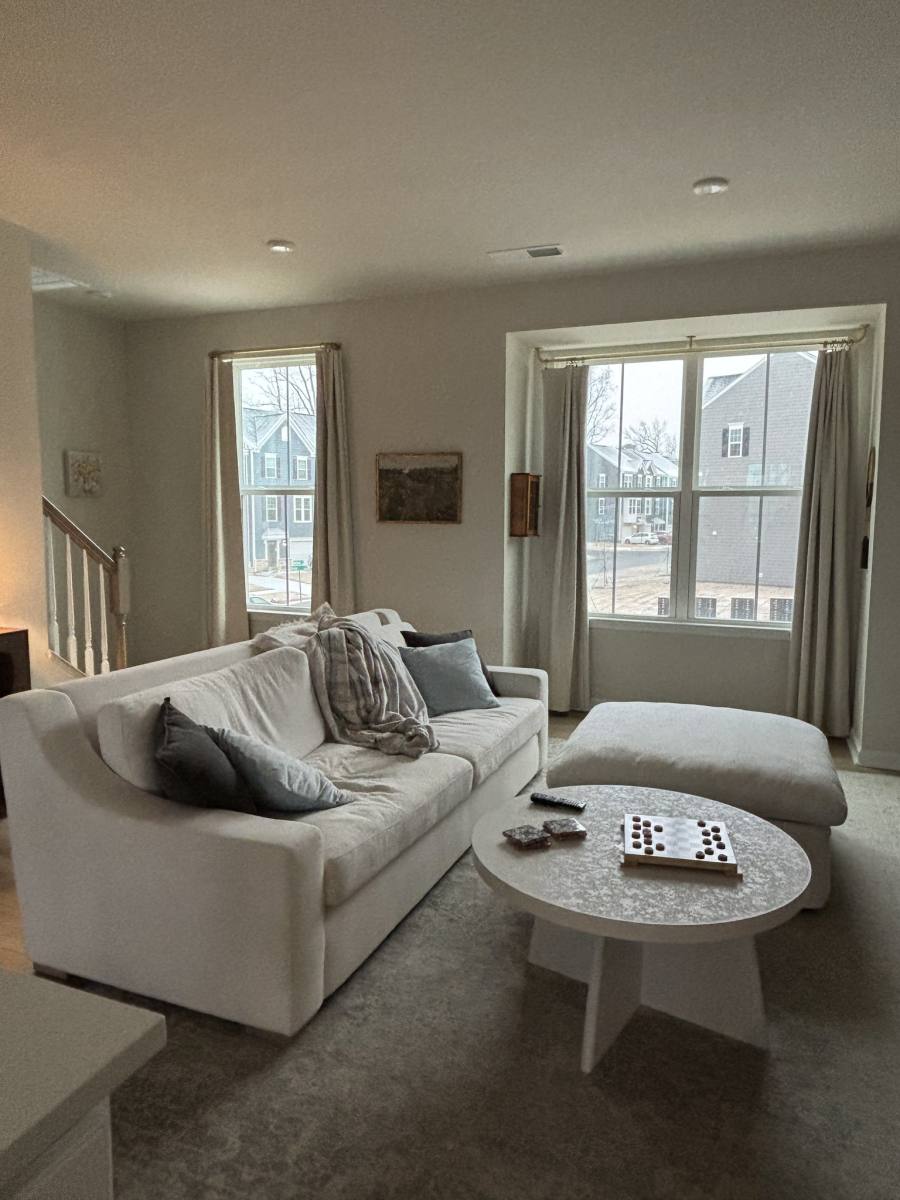 Townhouse for rent at 3310 Beeler Lane, Charlotte, NC 28208