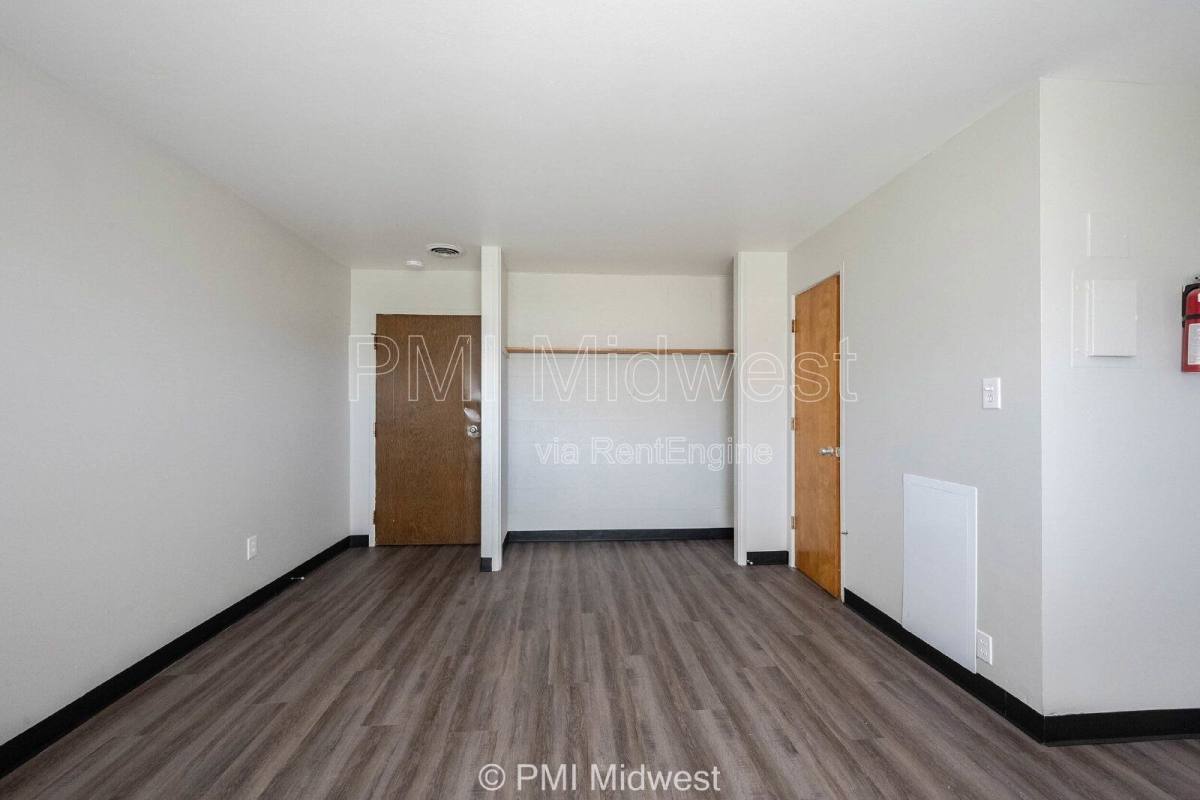 Apartment for rent at 4985 N Franklin Rd, Indianapolis, IN 46226