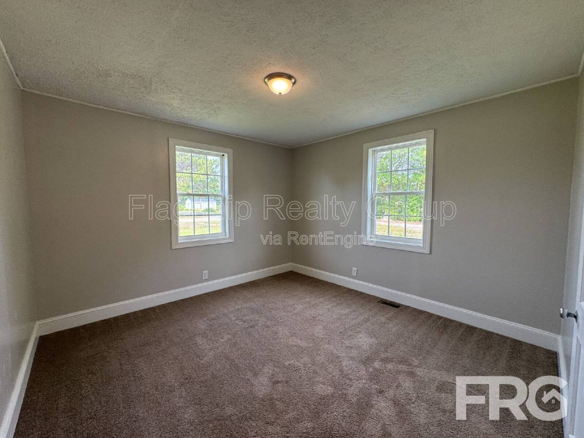 Apartment for rent at 1716 Tommys Rd #A, Goldsboro, NC 27534