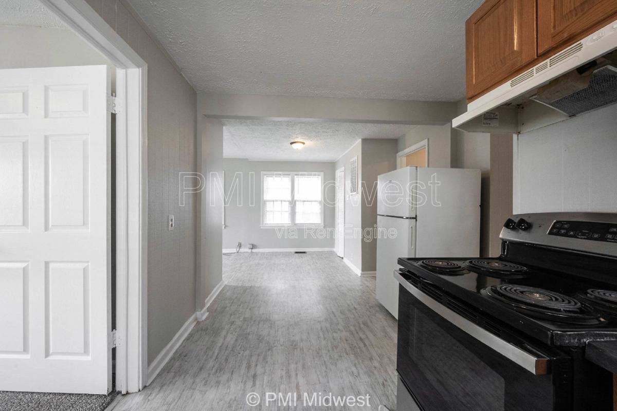 House for rent at 270 S Lasalle St, Indianapolis, IN 46201