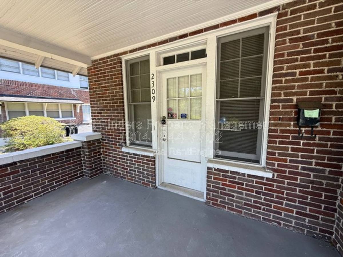 House for rent at 2309 College St, Jacksonville, FL 32204