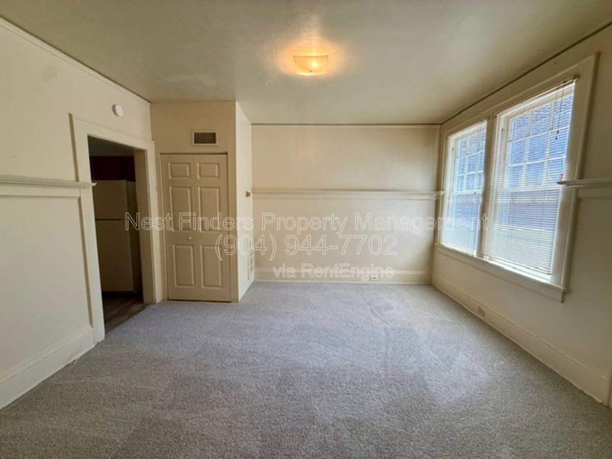 House for rent at 2309 College St, Jacksonville, FL 32204