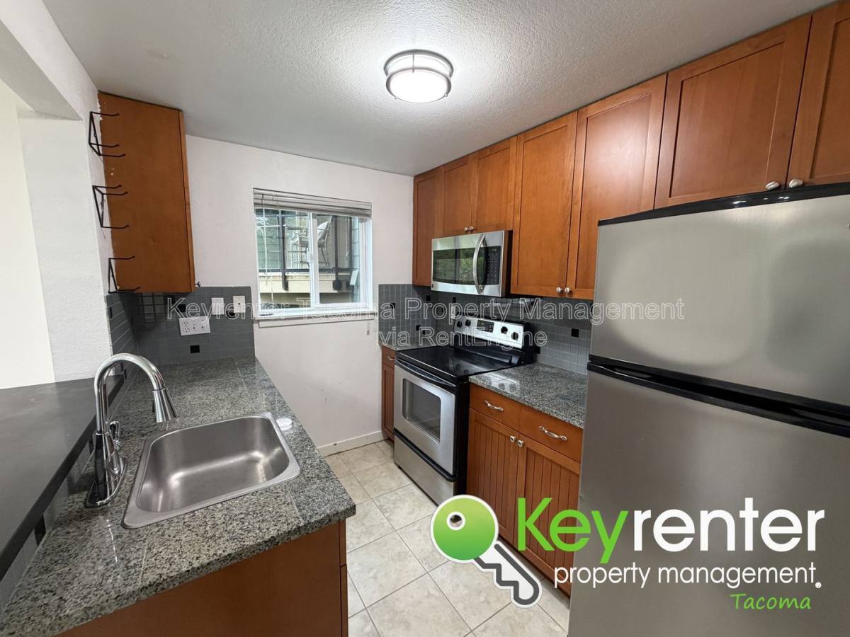 Condo for rent at 3008 N Narrows Dr #A103, Tacoma, WA 98407