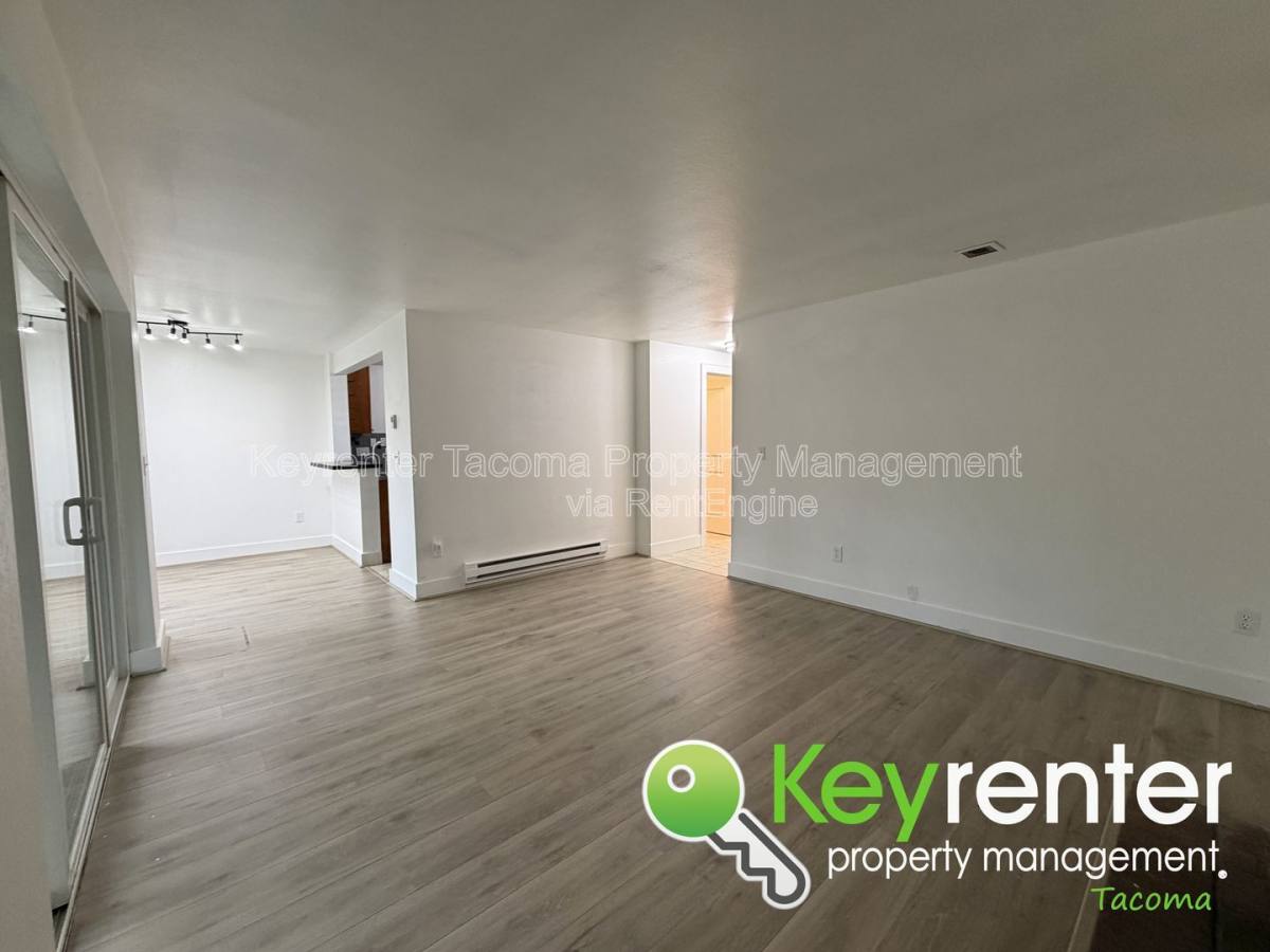 Condo for rent at 3008 N Narrows Dr #A103, Tacoma, WA 98407