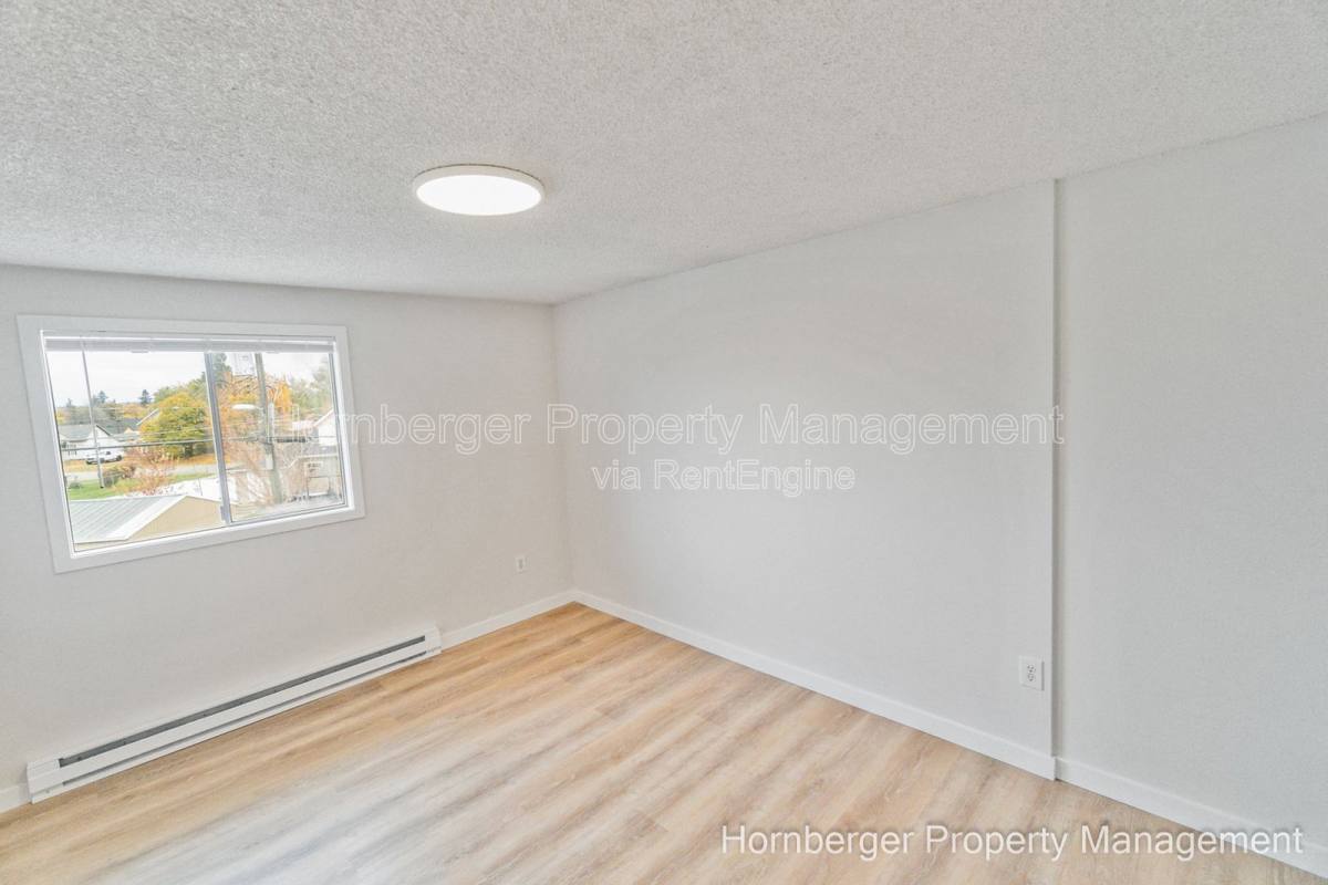 Apartment for rent at 2807 E Boone Ave #3, Spokane, WA 99202