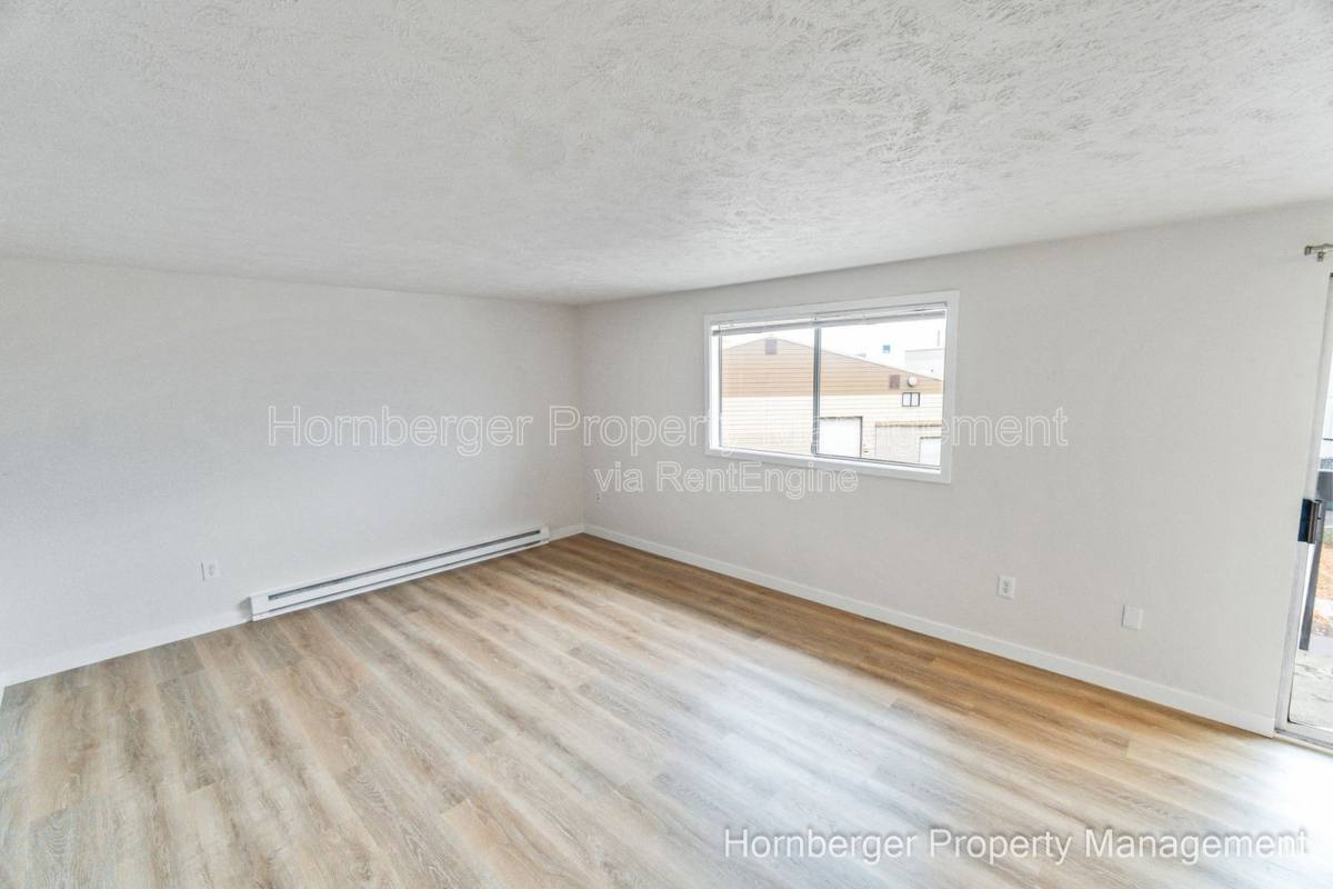 Apartment for rent at 2807 E Boone Ave #3, Spokane, WA 99202