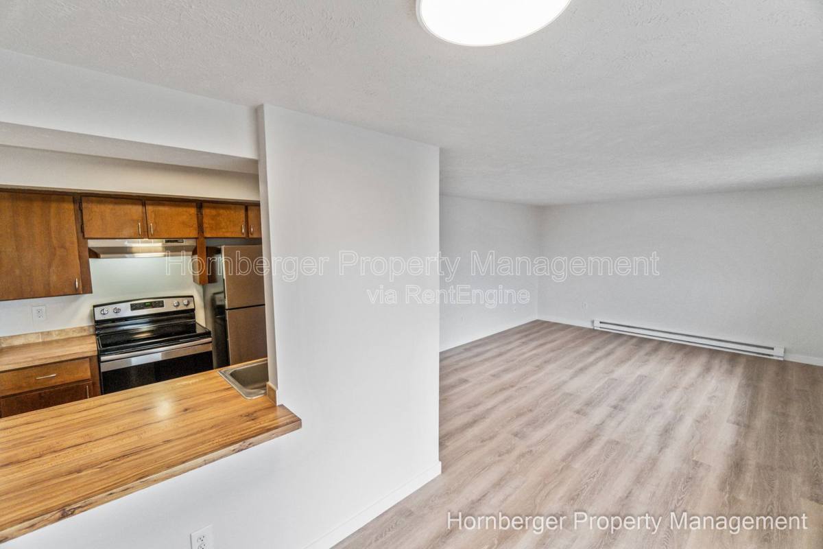 Apartment for rent at 2807 E Boone Ave #3, Spokane, WA 99202