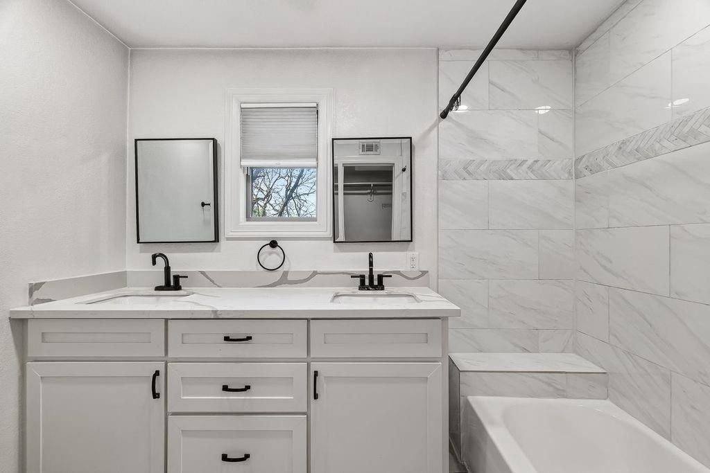 House for rent at 4520 Sharon St, Houston, TX 77020