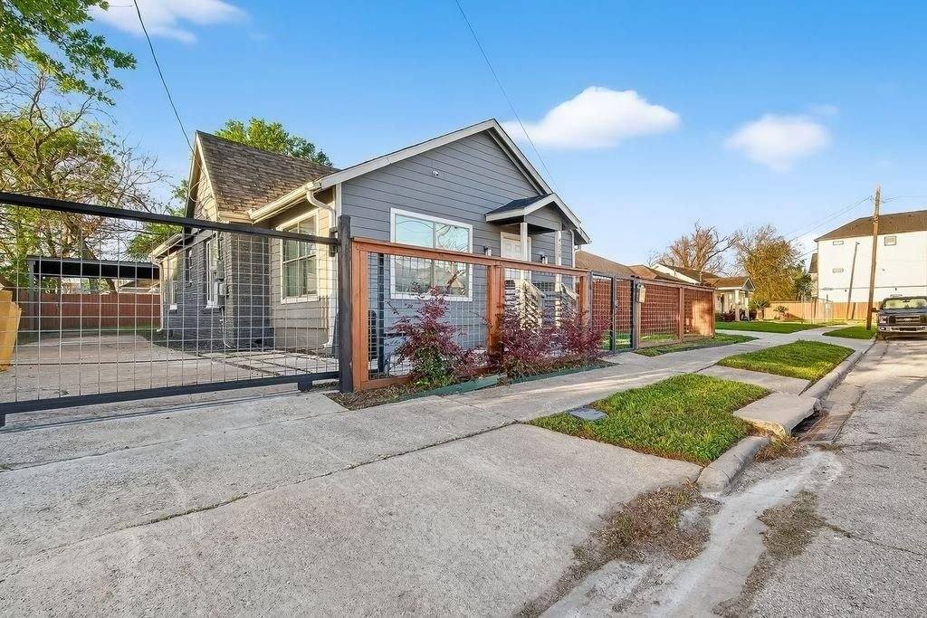 House for rent at 4520 Sharon St, Houston, TX 77020