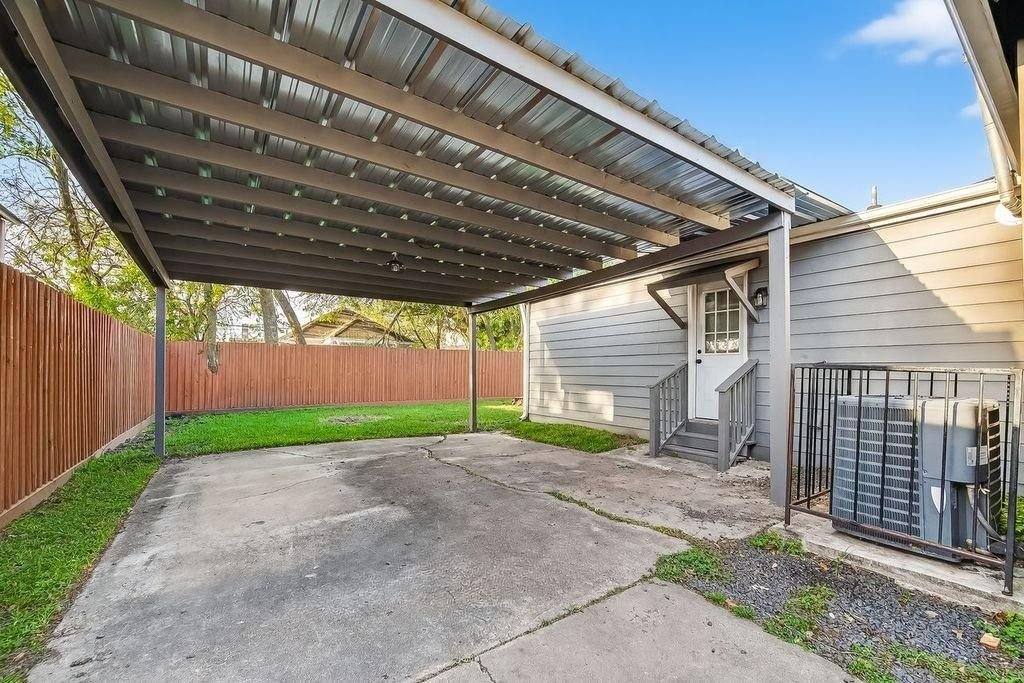 House for rent at 4520 Sharon St, Houston, TX 77020