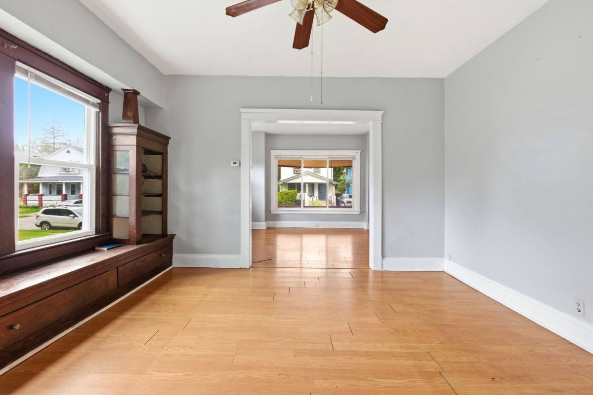 Apartment for rent at 479 E 126th St, Cleveland, OH 44108