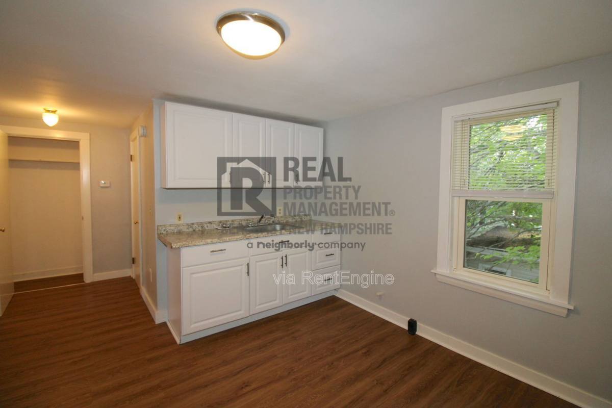Apartment for rent at 11 Maple St #B, Rochester, NH 03867