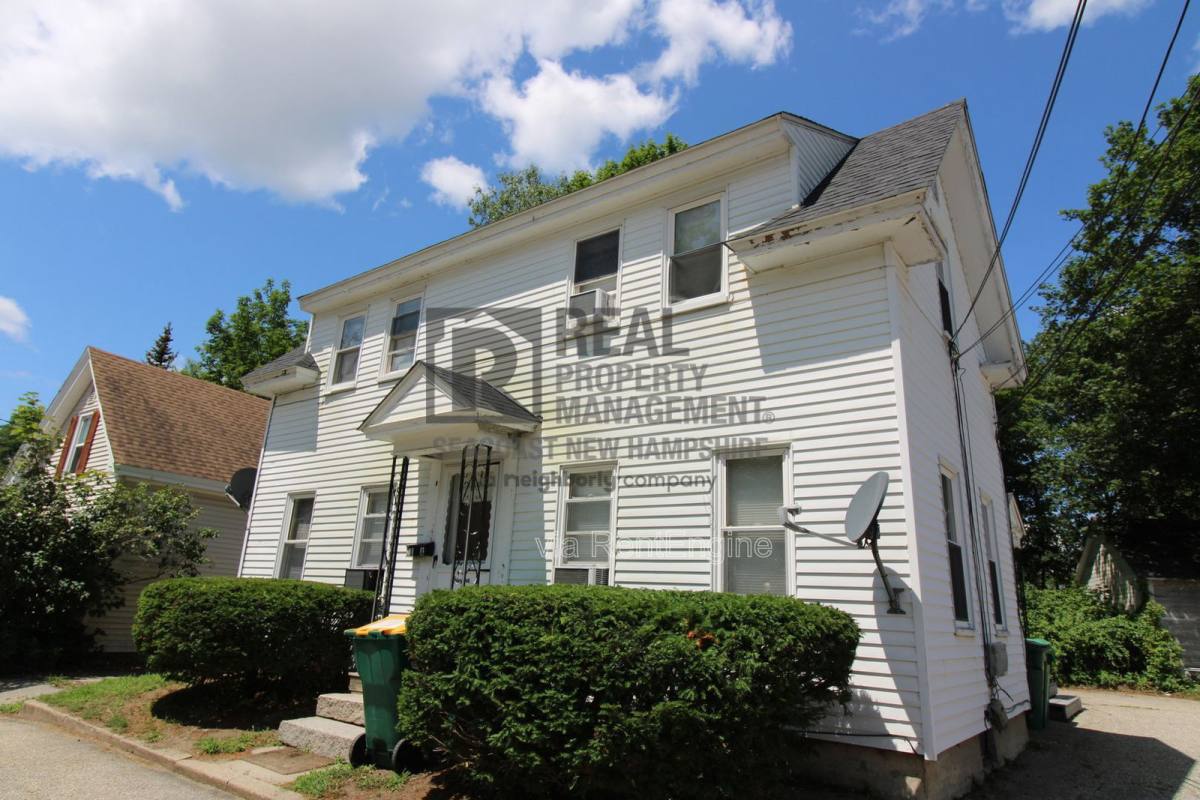 Apartment for rent at 11 Maple St #B, Rochester, NH 03867