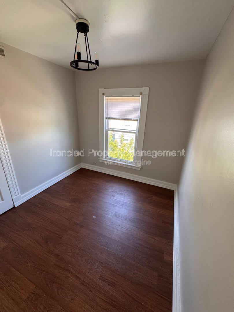 Apartment for rent at 76 Church St #2, Wallingford, CT 06492