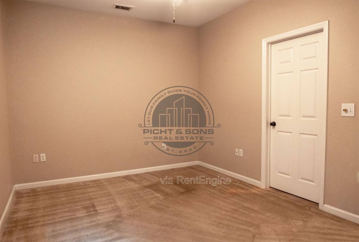 Townhouse for rent at 2295 Del Carmel Way, Tallahassee, FL 32303
