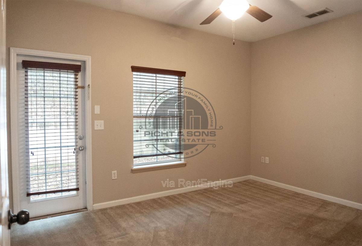 Townhouse for rent at 2295 Del Carmel Way, Tallahassee, FL 32303