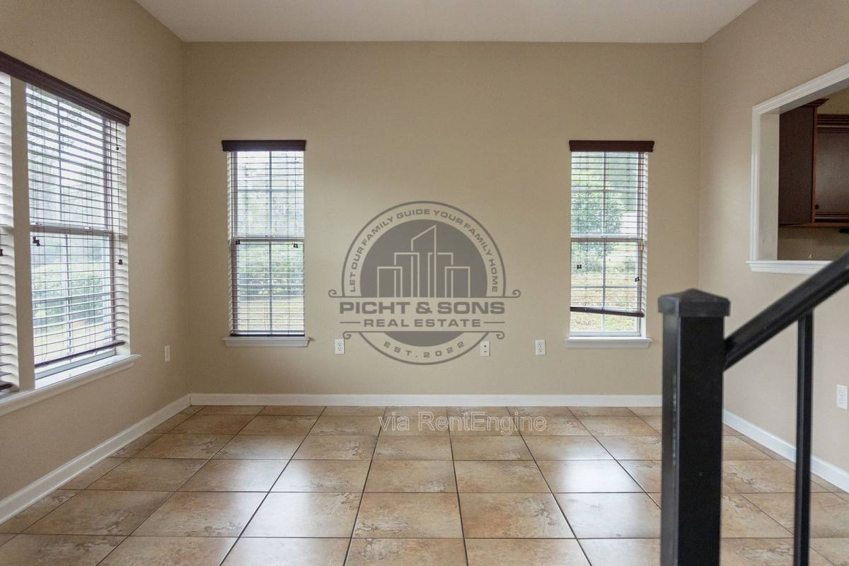 Townhouse for rent at 2295 Del Carmel Way, Tallahassee, FL 32303
